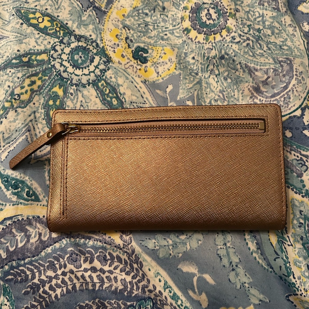 Kate Spade Wallet - Picture 2 of 3